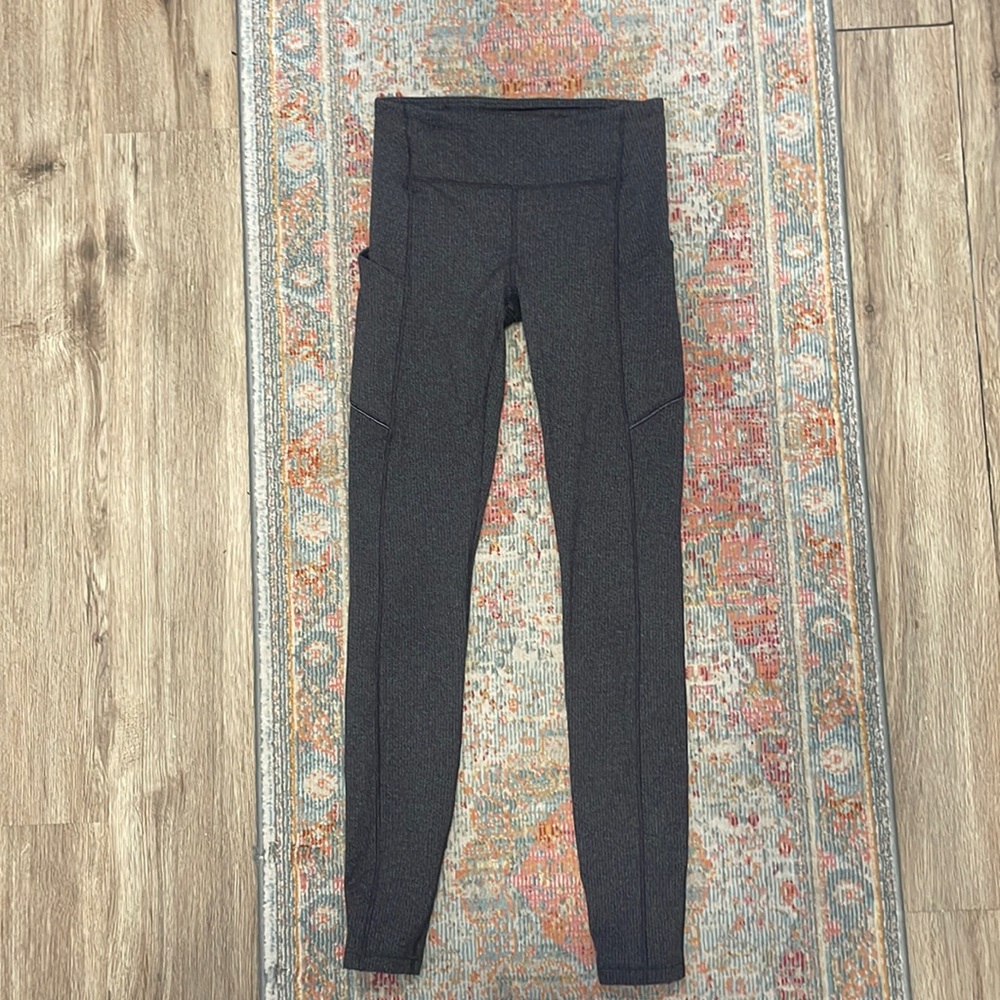lululemon leggings, size 4